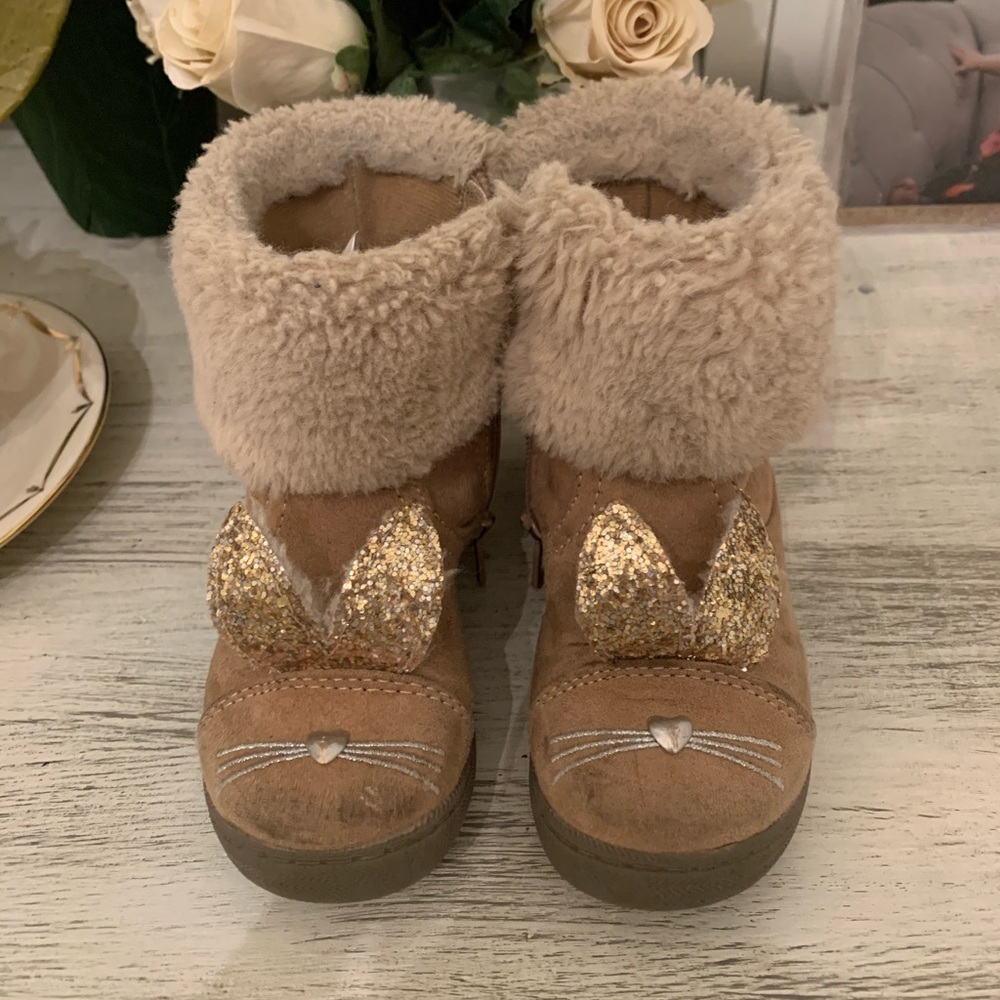 Toddler Cynthia Rowley bunny boots
